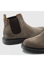 Chelsea boot
