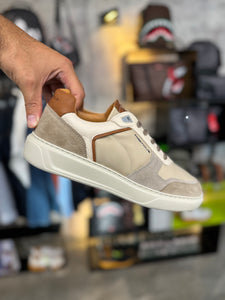 Sneakers mix beige