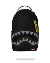 SHARK CENTRAL YELLOW TAPE DLX SATIN BACKPACK 910B7736NSZINT01