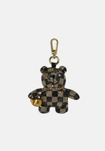GOLD AND DANGEROUS BEAR CUB
KEYCHAIN 910K8350NSZ