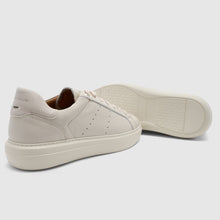 PHOENIX Low-Top Sneaker