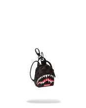 DRIPPING SHARKS IN PARIS
KEYCHAIN 910K7973NSZ
