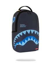 SHARK CENTRAL MIDNIGHT BLUE
DLXSV BACKPACK 910B7633NSZ